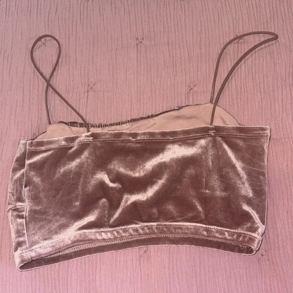 pink crop top 🦩 - Picture 3 of 3